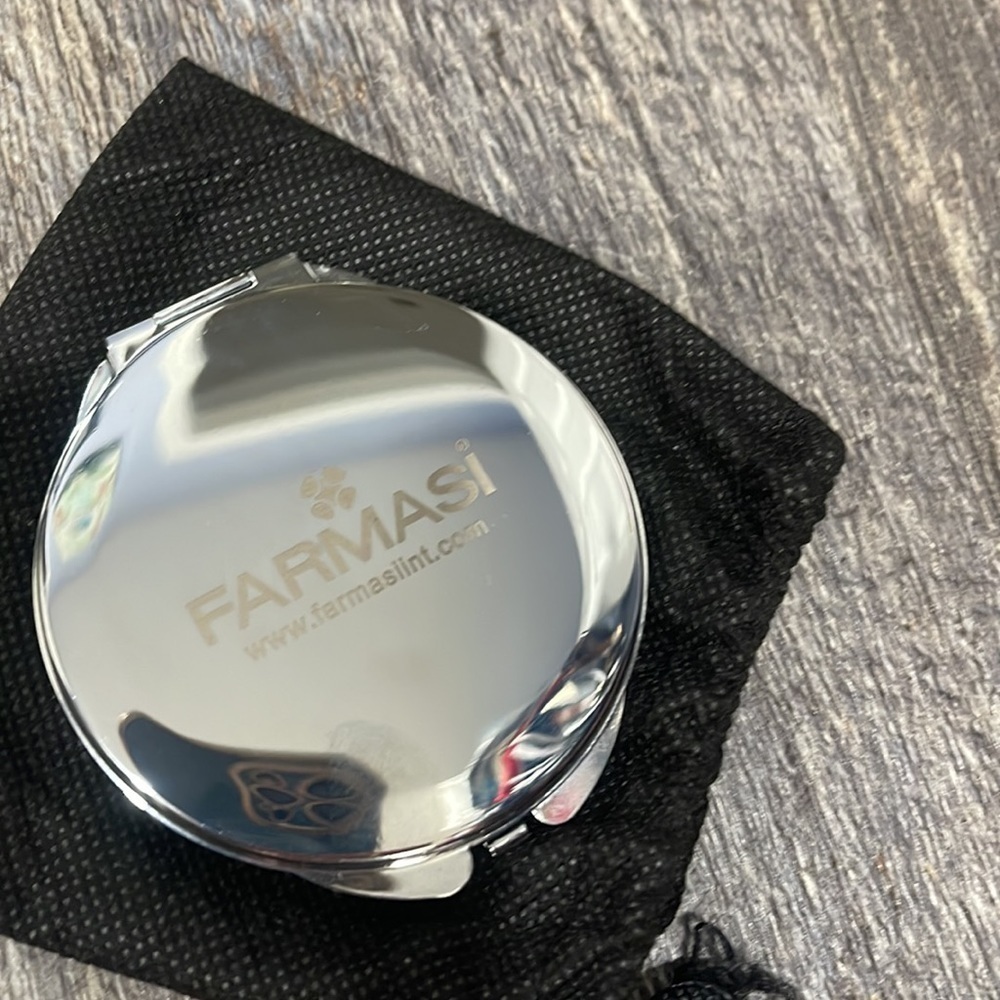 Mirror - Picture 6 of 7